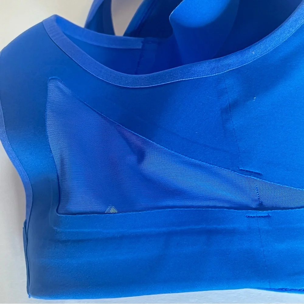 LULULEMON High Support Sports Bra E32‎ Electric Blue Front Closure Running